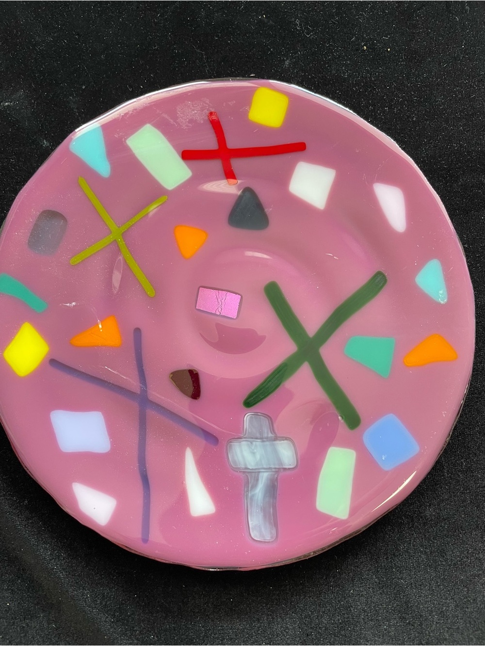 “lavender Crosses”"Design Glass”A Fused Art Glass  Handmade 8.”Plate